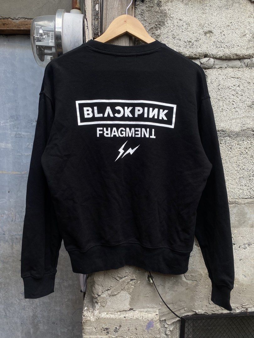 Black pink X fragments (Category: Activewear) located in Andop. Submitted by trckmark4u (Listing ID 1463427939, Image 1). Description: Black pink x fragments Dimes are 21x27 Excellent to brand new condition Size medium on tag.