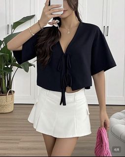 (Category: ) located in . Submitted by fashionfinds21 (Listing ID 1463399830, Image 1). Description: .