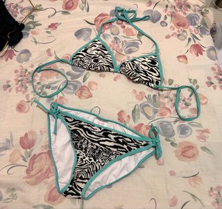 (Category: ) located in . Submitted by _dragonfly (Listing ID 1463535994, Image 1). Description: .