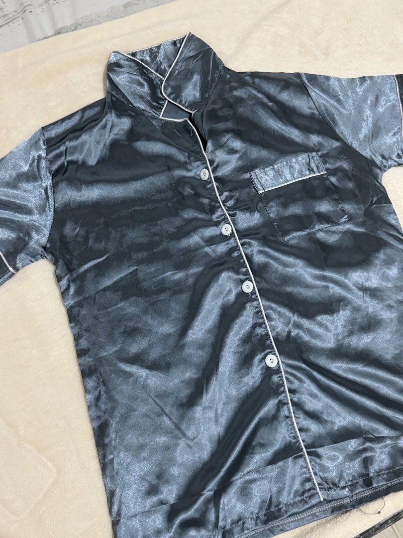 Blue Silk Pajama Set (Category: Undergarments & Loungewear) located in Bagac. Submitted by danicruz_ (Listing ID 1463486632, Image 2). Description: - Blue Silk Pajama Set perfect for Pajama parties and comfy sleepovers - Size Extra Small to Small - Slightly Used .