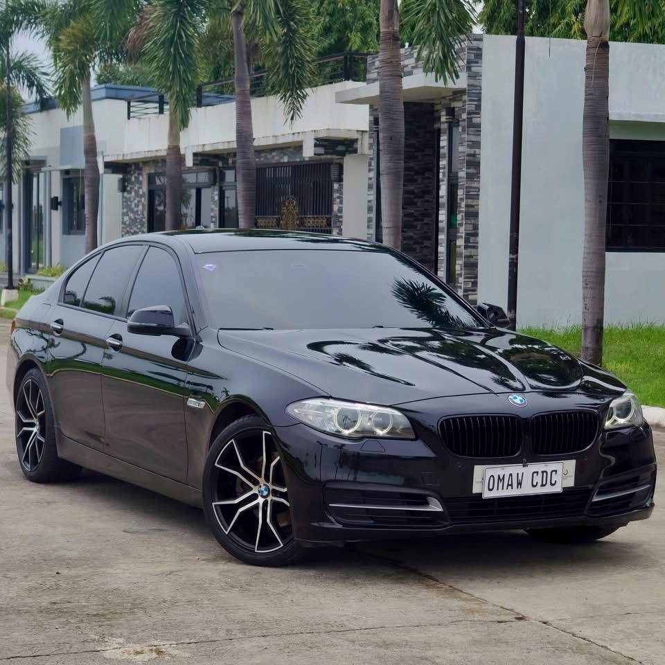 BMW 520d Sedan (A) (Category: Used Cars) located in Moncada. Submitted by tishokthrift (Listing ID 1463423946, Image 1). Description: 📣 FOR SALE: 2016 BMW 520D LUXURY LINE 💸 CASH: ₱970,000 💸 ALL-IN DP: ₱309,700 🔑 DETAILS: • 2.0L B47D20 I4 VGT Diesel • ZF 8-Speed Automatic • 5-Seater Sedan • Ending Plate 5 • 51K Mileage • Jet Black (Schwarz II) • Registered ✨ HIGHLIGHTS: • Run-flat Tires • Well Maintained • Newly PMS, Serpentine Belt & Front B