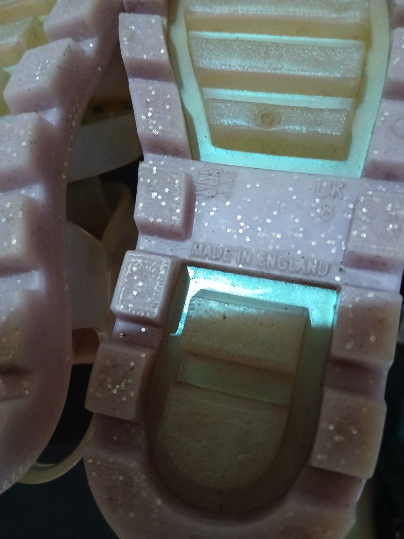 Bnew sophia webster multicolor unicorn sandals (Category: Babies & Kids Fashion) located in Cebu City. Submitted by kendall_leighton (Listing ID 1463554218, Image 3). Description: Bnew sophia webster multicolor unicorn sandals uk8 rfs: wrong size.