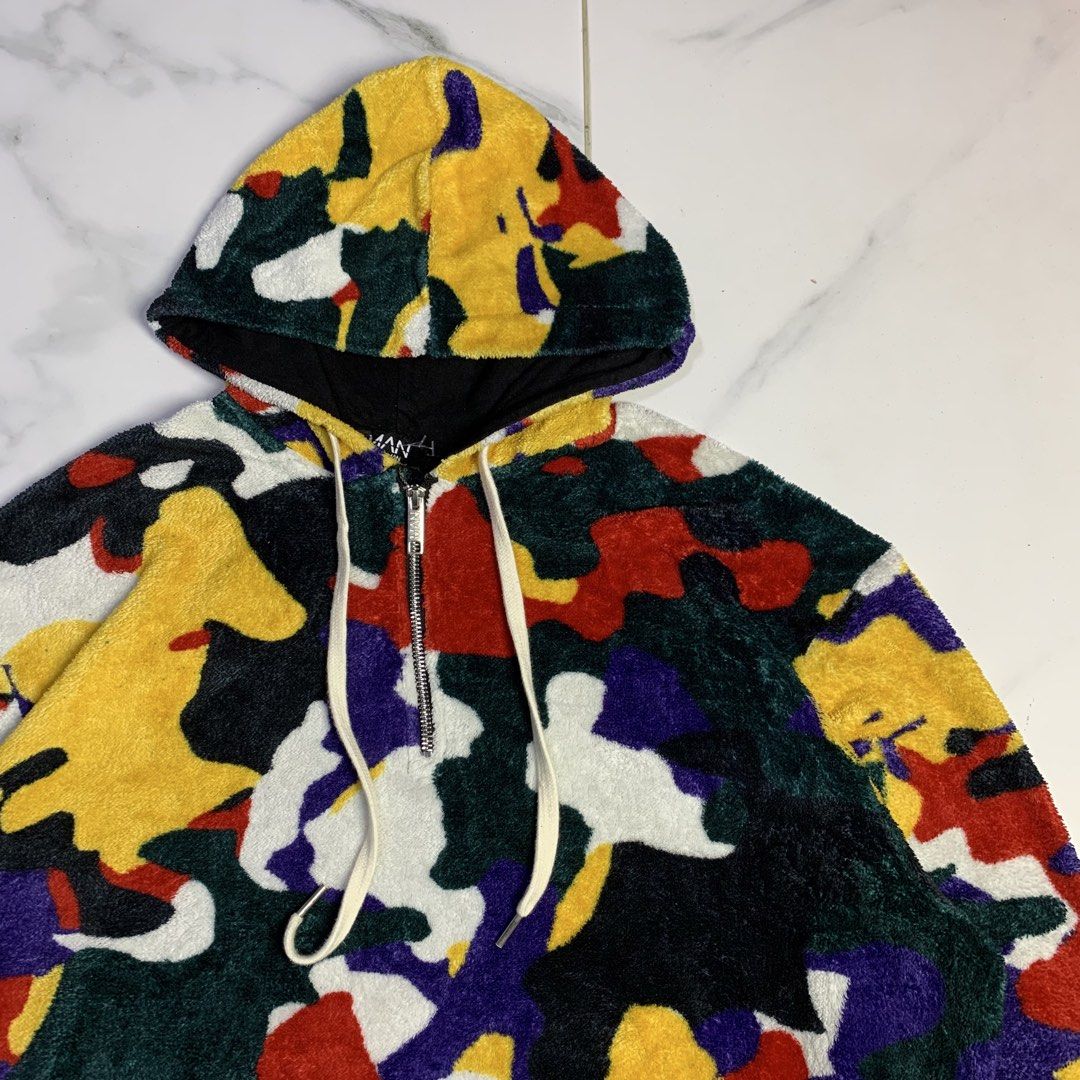 BoohooMAN Camouflage Quarterzip Jacket (Category: Coats, Jackets and Outerwear) located in Mandaue City. Submitted by hannahitems (Listing ID 1463512817, Image 2). Description: BoohooMAN Camouflage Quarterzip Jacket M on tag 25.5 width 27.5 length Asnew -650.