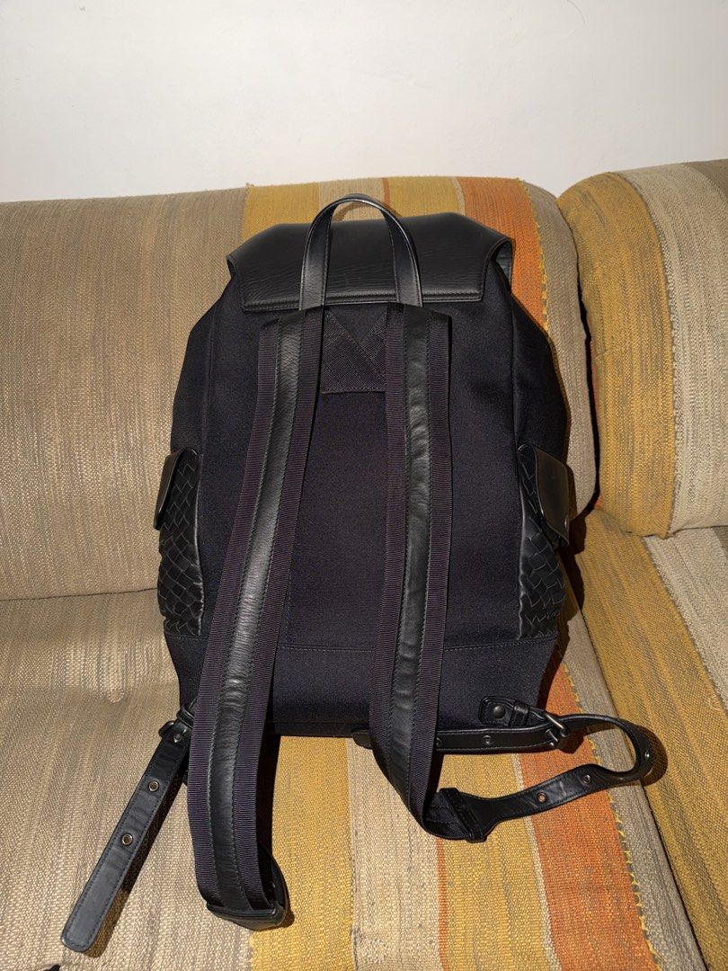 Bottega Veneta Backpack (Category: Luxury Bags & Wallets) located in Muntinlupa City. Submitted by elian28 (Listing ID 1463515635, Image 2). Description: Bottega Veneta back pack 100% legit Like new condition Makati area.