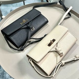 (Category: ) located in . Submitted by mjmassortedfinds (Listing ID 1463391155, Image 1). Description: .