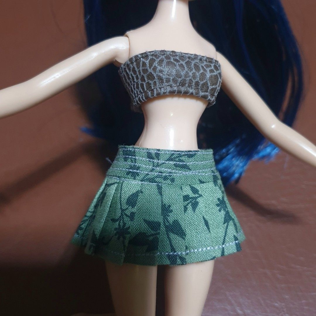 Bratz Handmade Skirt Take All (Category: Kids Toys) located in Rizal. Submitted by littlehelena (Listing ID 1463528876, Image 2). Description: .
