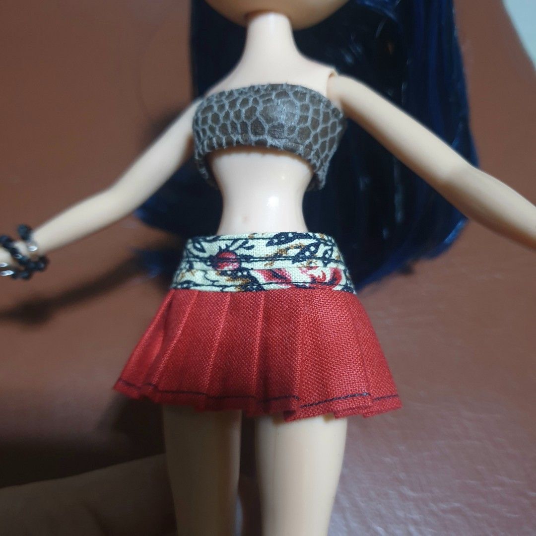 Bratz Handmade Skirt Take All (Category: Kids Toys) located in Rizal. Submitted by littlehelena (Listing ID 1463528876, Image 3). Description: .