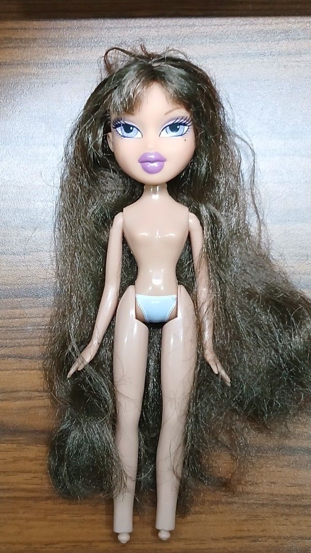 Bratz Princess Yasmin (Category: Kids Toys) located in Manila. Submitted by m.tsie (Listing ID 1463472135, Image 2). Description: bratz princess yasmin - Good screening - need partial rerooting (as seen on pics) - Wysiwyg .