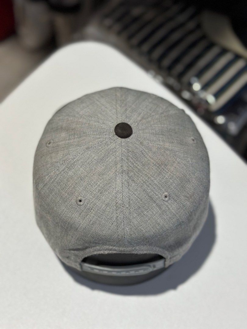 Brixton Trade Mark Supply Snapback Hat (Category: Caps & Hats) located in Daet. Submitted by thrifthings2018 (Listing ID 1463425275, Image 3). Description: - Brand: Brixton - Style: Snapback hat - Colors: Grey and brown - Features: 'Brixton Trade Mark Supply' logo patch on front - Fit: Adjustable strap at the back - Design: Classic flat brim - Ideal for: Everyday wear.