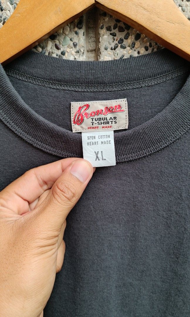 Bronsons Loopwheeled Tubular tee (Category: Activewear) located in Davao. Submitted by st333tcartel (Listing ID 1463368343, Image 2). Description: XL Length 27 Width 21.5.