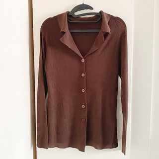 (Category: ) located in . Submitted by shopsundayx (Listing ID 1463452029, Image 1). Description: .