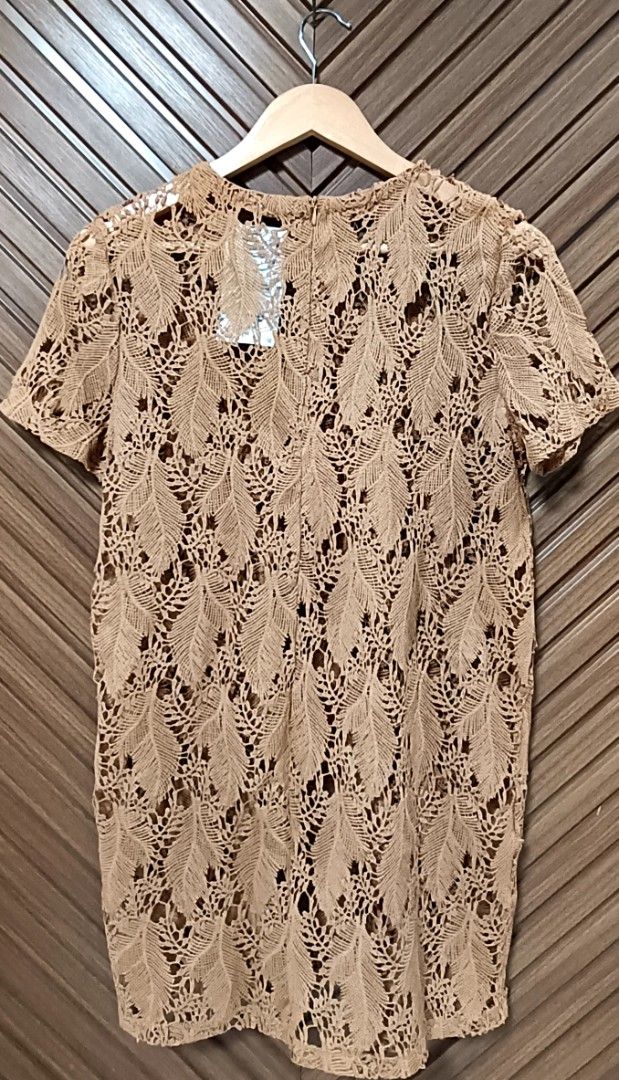 Brown dress lace elegant (Category: Dresses) located in Davao. Submitted by fabmegashop (Listing ID 1463420976, Image 2). Description: .