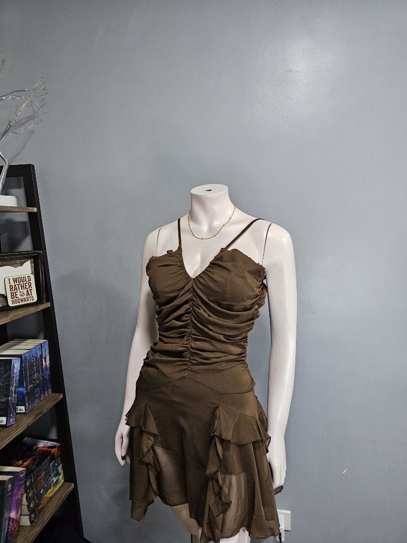 Brown Ruched Sheer Ruffle Mini Dress (Category: Dresses) located in Antipolo. Submitted by ancheska_ (Listing ID 1463552418, Image 2). Description: Xs-s no issue 📍 upper antipolo .