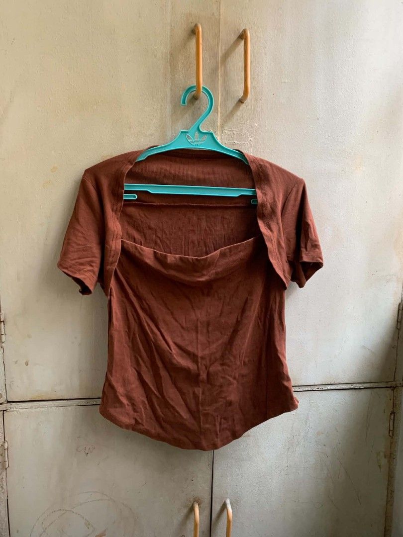 Brown Square Neck Top (Category: Blouses) located in Manila. Submitted by usagichan_rabbit (Listing ID 1463340706, Image 1). Description: small to med - Brown top - Square neckline - Short sleeves - Slightly textured fabric - Comfortable for everyday wear - Easy to pair with jeans or skirts - Ideal for casual outings.