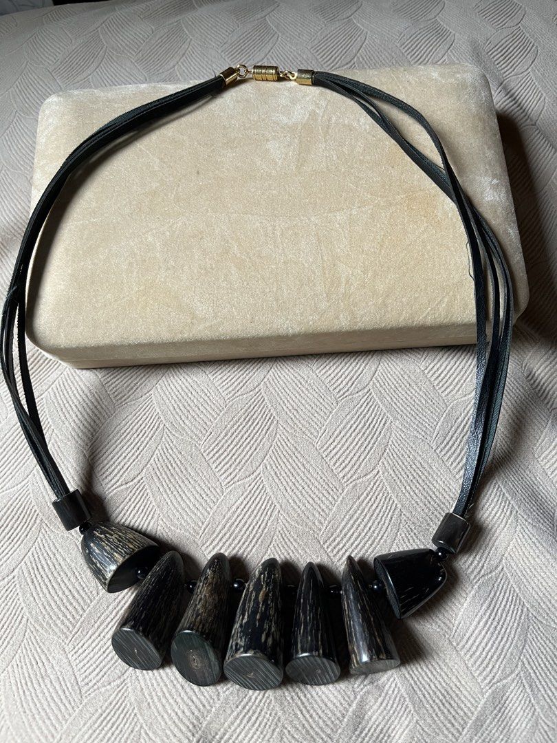 Buffalo Unique Horn and Leather Statement Necklace (Category: Necklaces) located in Tandag. Submitted by maryarlale42144 (Listing ID 1463479723, Image 1). Description: Authentic Buffalo Horn Necklace .