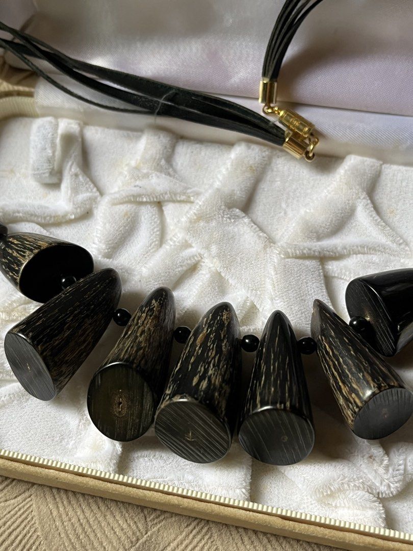 Buffalo Unique Horn and Leather Statement Necklace (Category: Necklaces) located in Tandag. Submitted by maryarlale42144 (Listing ID 1463479723, Image 2). Description: Authentic Buffalo Horn Necklace .