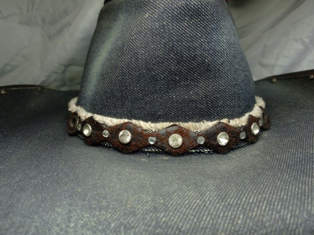 Bullhide Denim Western Hat (Category: Hats & Beanies) located in Quezon City. Submitted by jiro_uchiha (Listing ID 1463417484, Image 3). Description: Authentic Denim Bullhide "Better than Yesterday" hat Size M, 3 1½ Brim Pick up, meet up, shipping available Quezon City loc Salamats! 🙏🏿.
