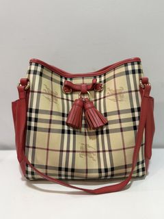 (Category: ) located in . Submitted by neafashionz (Listing ID 1463442576, Image 1). Description: .