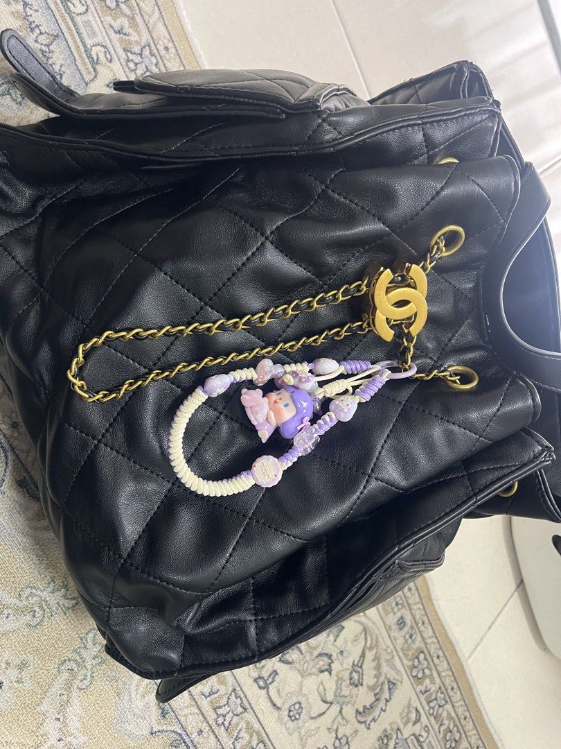 C25 bagpack (Category: Backpacks) located in Seremban. Submitted by itsunflower (Listing ID 1463427321, Image 1). Description: Hobo Backpack Black Antique Gold Hardware Chanel C25 .