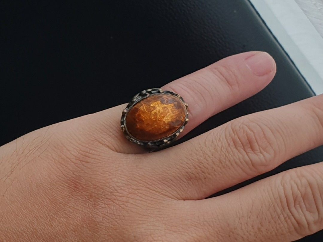 Cabochon Ring from Japan (Category: Rings) located in Quezon City. Submitted by WasalakTwo (Listing ID 1463440289, Image 3). Description: Bought in Japan High qualty Adjustable Open for delivery nationwide.