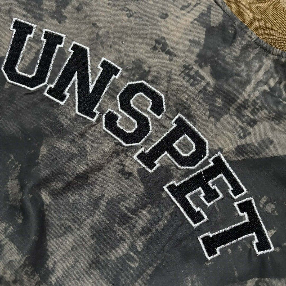 Camo Bomber Jacket (Category: Coats, Jackets and Outerwear) located in Manila. Submitted by drip_vault.ph2026 (Listing ID 1463496584, Image 3). Description: 🔥Camo Bomber Jacket (Unspet – Punk Patch)🔥 Price: ₱299 Condition: Excellent Issue: None Details: Size: XL to 2XL Width: 27.5" Length: 28 Condition: Excellent ⚠️PLEASE NOTE: 📍 Please allow 1-3 cm difference due to manual measurement 📍 Colors may slightly vary due to lighting and screen set