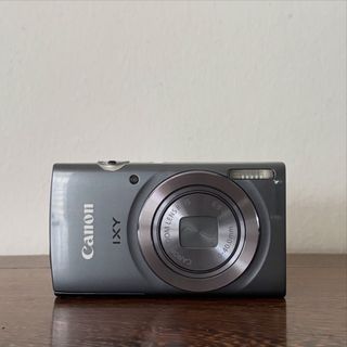 (Category: ) located in . Submitted by 23.cameras_ (Listing ID 1463393727, Image 1). Description: .
