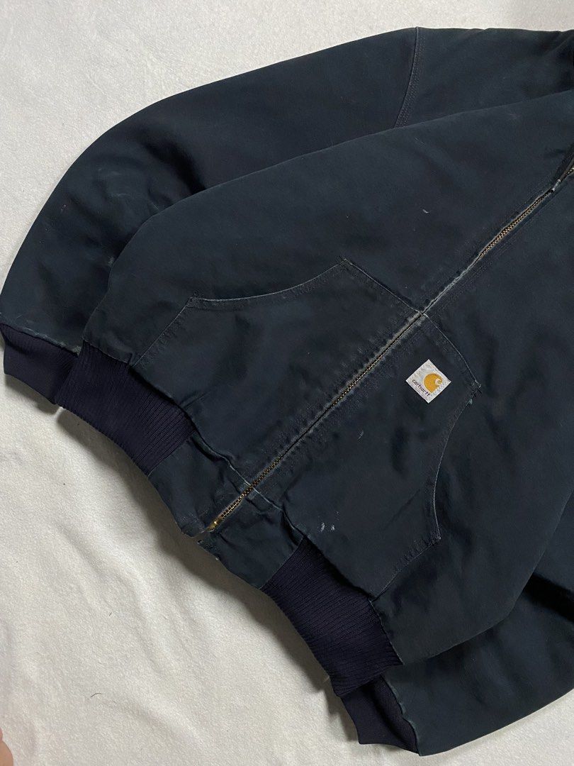 Carhartt Active Duck Jacket J140 BLk insulated lined (Category: Activewear) located in Dasmarinas. Submitted by ridgeridethrift (Listing ID 1463493149, Image 3). Description: Width- 25 Length - 29 Sleeve - 27 In excellent condition have minor sign of usage ,color rate 9/10 .