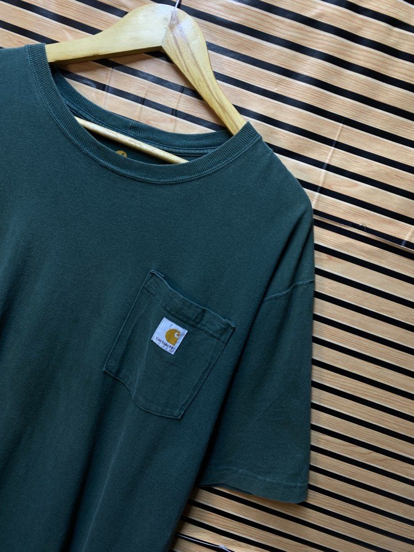 CARHARTT K-87 (Category: Tshirts & Polo Shirts ) located in Makati City. Submitted by drip.poww (Listing ID 1462961143, Image 2). Description: - Authentic Carhartt - Color: green - Size: XXL - Dimes: 26x31 - Authentic - Excellent condition - Need wash, fresh from bale - Material: 100% Cotton Please don’t expect too much—these are thrifted (ukay) items. 😊 !!STILL NEGOTIABLE!!.
