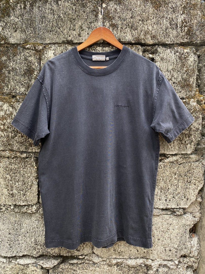 Carhartt Work In Progress Grey T-Shirt Size S (Category: Tshirts & Polo Shirts ) located in Bayugan. Submitted by reymarcastro56 (Listing ID 1463433563, Image 1). Description: - Grey Carhartt WIP t-shirt - Small embroidered logo on chest - Tagged size S - Washed look - 100% cotton - Made in Bangladesh.
