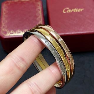 （分類：）位於 。 由 bellezza. 提交（商品編號 1463391788，圖片 1）。簡介： 。