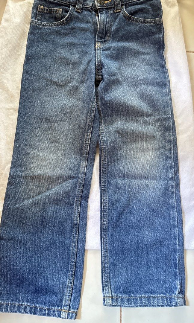 Cat & Jack Relaxed Straight Jeans Size 5 (Category: Babies & Kids Fashion) located in Lucena. Submitted by jaejae___ (Listing ID 1463552666, Image 3). Description: - Brand: Cat & Jack - Color: Blue Denim - Size: 5 - Fit: Relaxed Straight - Style: Classic 5-pocket - Closure: Button and zip - Origin: Made in Vietnam - Ideal for: Everyday wear.