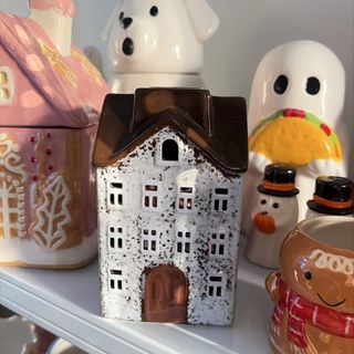 (Category: ) located in . Submitted by itsandrea (Listing ID 1463422341, Image 1). Description: .