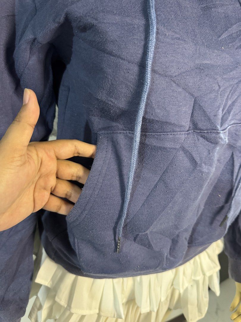 Champion jacket (Category: Coats, Jackets and Outerwear) located in Naga. Submitted by rosyfinds12 (Listing ID 1463375411, Image 2). Description: • Size: Small on tag • Like New.