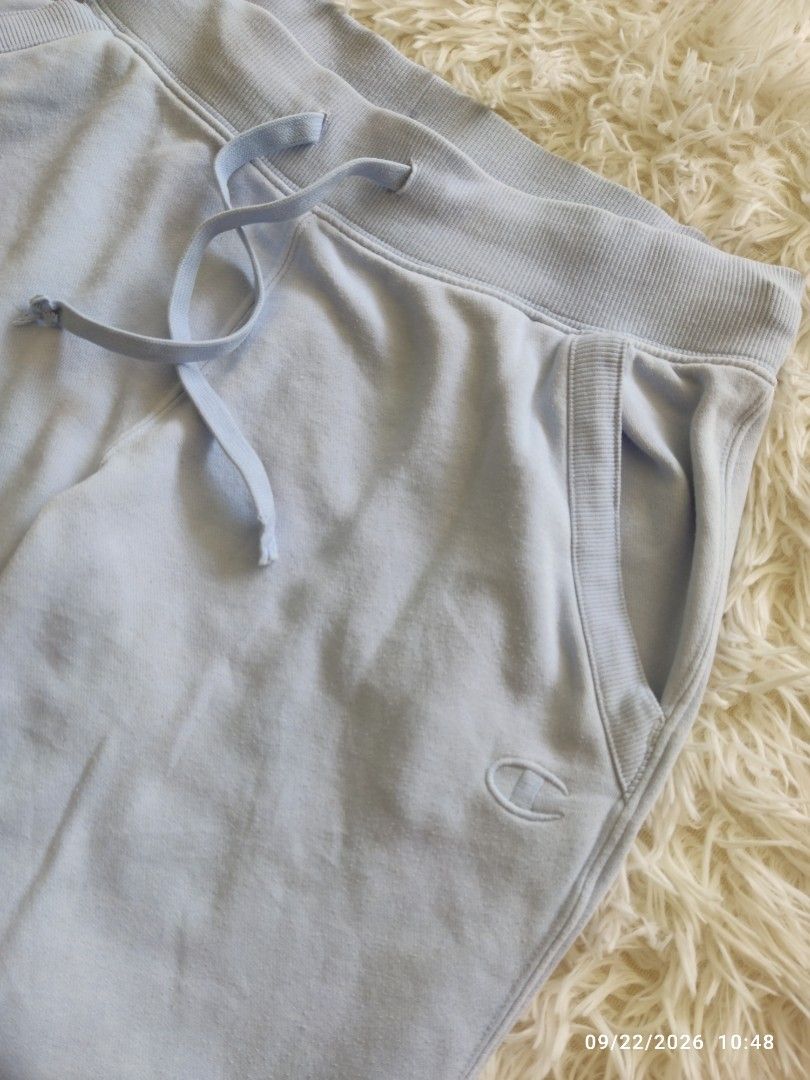 Champion Jogging Pants (Category: Activewear) located in Bulacan. Submitted by thr1ft_things (Listing ID 1463348040, Image 3). Description: Champion Jogging Pants Size: Small on Tag Dimes: W 15.5 Stretchable × L 37 Color Rate: 9/10 Issue minimal stain needs wash.