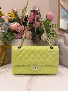 (Category: ) located in . Submitted by watchluxury888 (Listing ID 1463429125, Image 1). Description: .