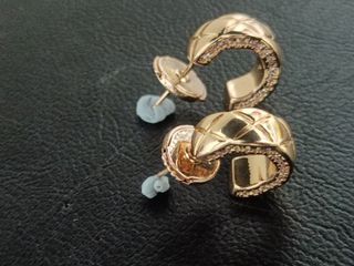 (Category: ) located in . Submitted by dorisongak (Listing ID 1463462751, Image 1). Description: .