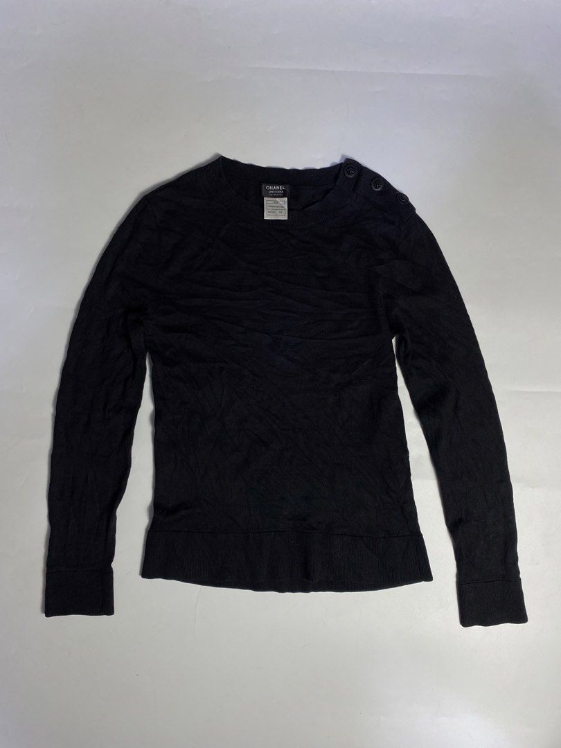 Chanel Uniform knit Lion logo (Category: Longsleeves) located in Manila. Submitted by streetw1se.ph (Listing ID 1463510720, Image 1). Description: Chanel Uniform Width:16 Length:23 Shoulder:14 Sleeve length:23 Hem:16 (Measured in inches) -9.5 Condition - No major flaws .