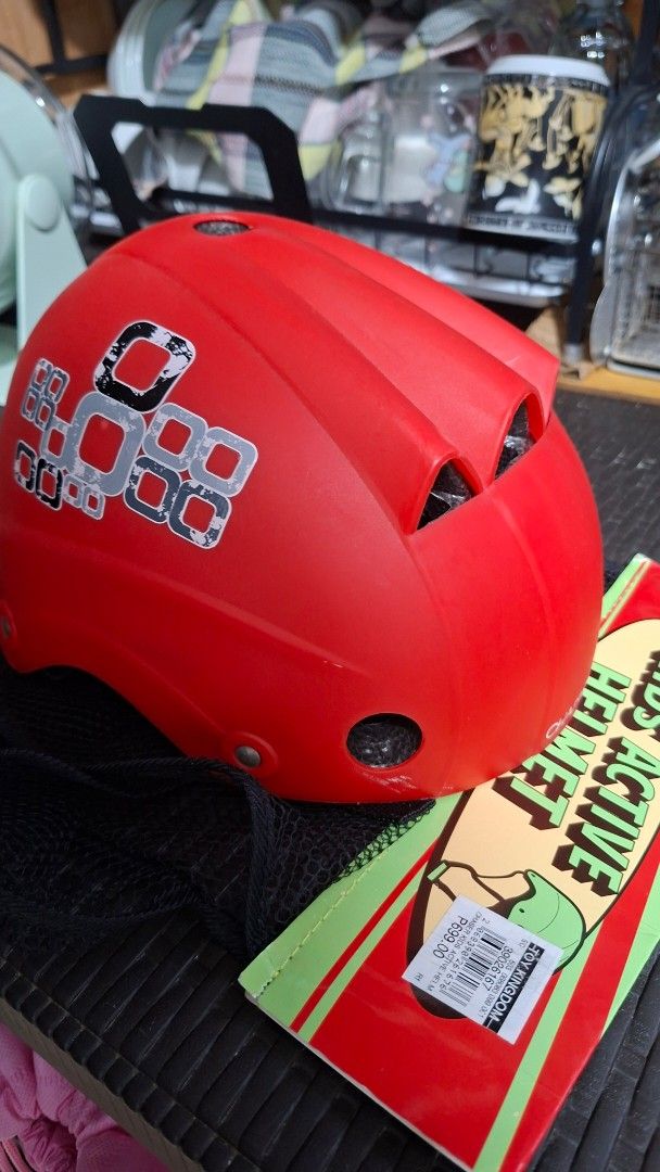 Chaser Kids Active Helmet Red (Category: Other Sports Equipment and Supplies) located in Caloocan City. Submitted by issagil (Listing ID 1463389384, Image 3). Description: - Red kids' active helmet - Ideal for cycling, scootering, and skating - Adjustable straps for a secure and comfortable fit - Includes a mesh bag for easy storage - Designed for active children.