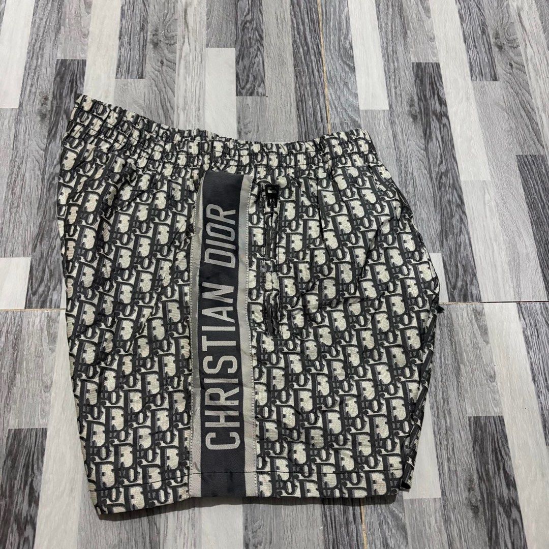 Christian dior (Category: Shorts) located in Banga. Submitted by akosiloco (Listing ID 1463444823, Image 3). Description: Christian dior oblique Size medium on tag Good as new.