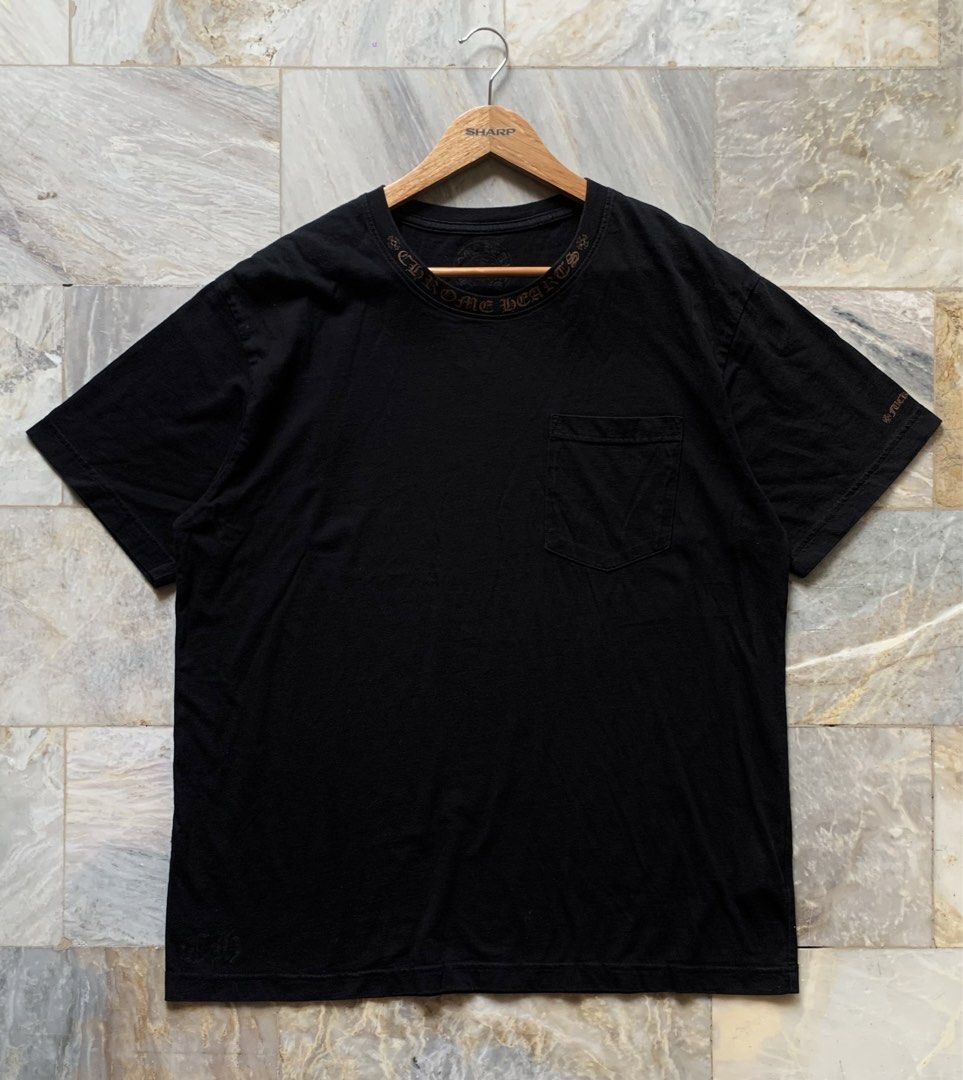 CHROMEHEARTS NECK LOGO POCKET TEE (Category: Luxury Apparel) located in Kalibo. Submitted by _jimthrifts (Listing ID 1463472672, Image 1). Description: 📌 23.5x29 size 2-3xl 📌 Excellent condition and color rate 📌 no issue .