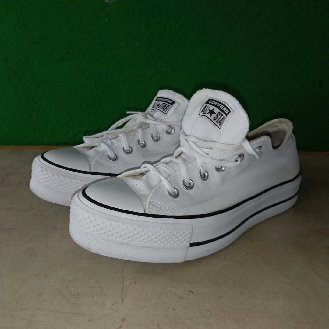 Chuck Taylor All Star Lift (Category: Sneakers) located in Consolacion. Submitted by selectivefindsco (Listing ID 1463391588, Image 2). Description: SIZE US: 8 UK: 6 EURO: 39 CM. 24.5 CM.