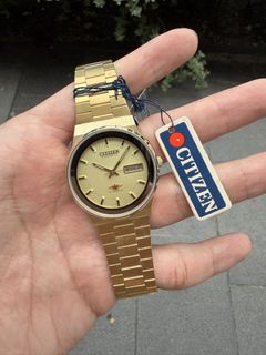 (Category: ) located in . Submitted by arrowvintagewatches (Listing ID 1463390446, Image 1). Description: .
