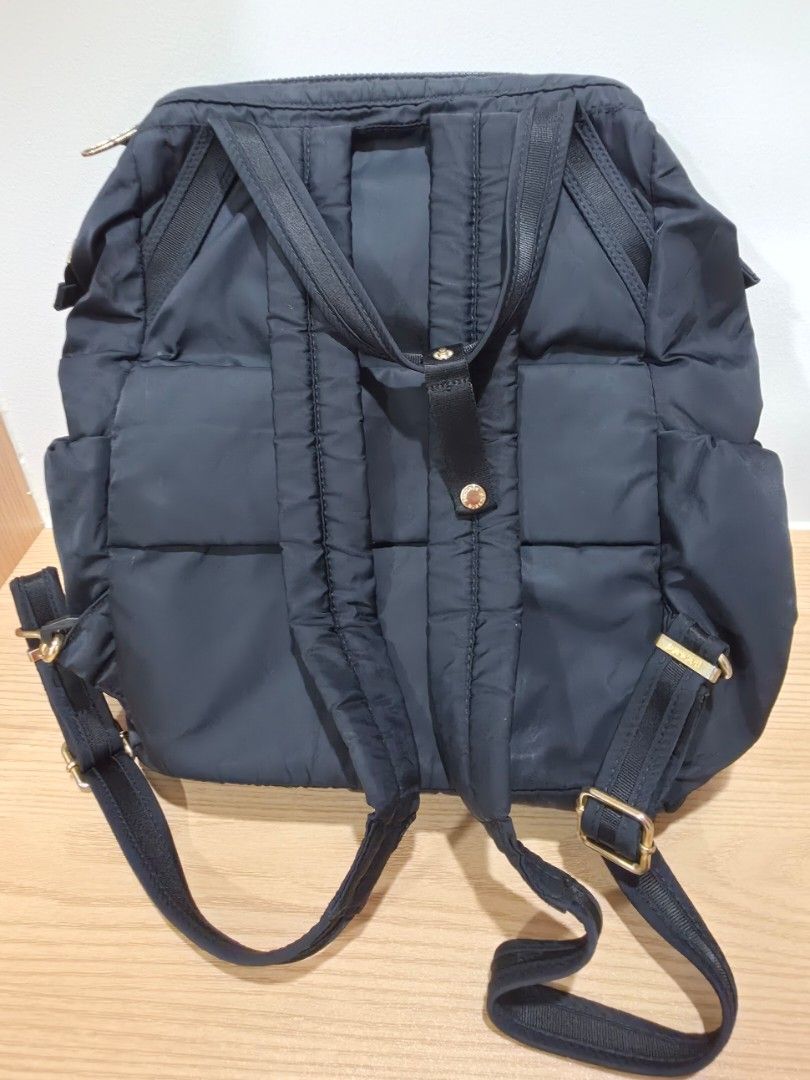 Citysafe CX Backpack 17L Black (Category: Backpacks) located in Manila. Submitted by flyfreee (Listing ID 1463371033, Image 2). Description: Citysafe CX Backpack 17L Black - Key Features: Anti-theft security, adjustable straps, multiple zippered compartments, durable material - Ideal for: Travel, daily use RFS: changed my travel backpack well used but has no damage. locks work perfectly. shipping through LBC or J&T Express shipping fee c/o buyer 