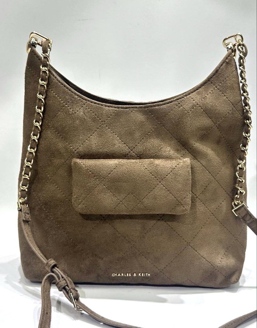 C&K Duo Quilted Front-Pocket Chain Hobo Bag (Category: Cross-body Bags) located in Bulacan. Submitted by mykakarizza (Listing ID 1463526193, Image 2). Description: ONHAND✨✨ ₱850 only C&K Duo Quilted Front-Pocket Chain Hobo Bag Width 24 cm Depth 11 cm Height 19 cm Add paperbag 100 📸 Actual pics! 🙋🏻‍♀️ ─── ✦ ─── ✦ ─── ✦ ─── ✦ ─── 🛍️ LOOKING FOR MORE RESELLERS 🛍️ ✨ Buy 3 pcs of ANY items — FREE SHIPPING NA!🚚 ✨ Buy 10 items → FREE SF + ₱50 OFF 
