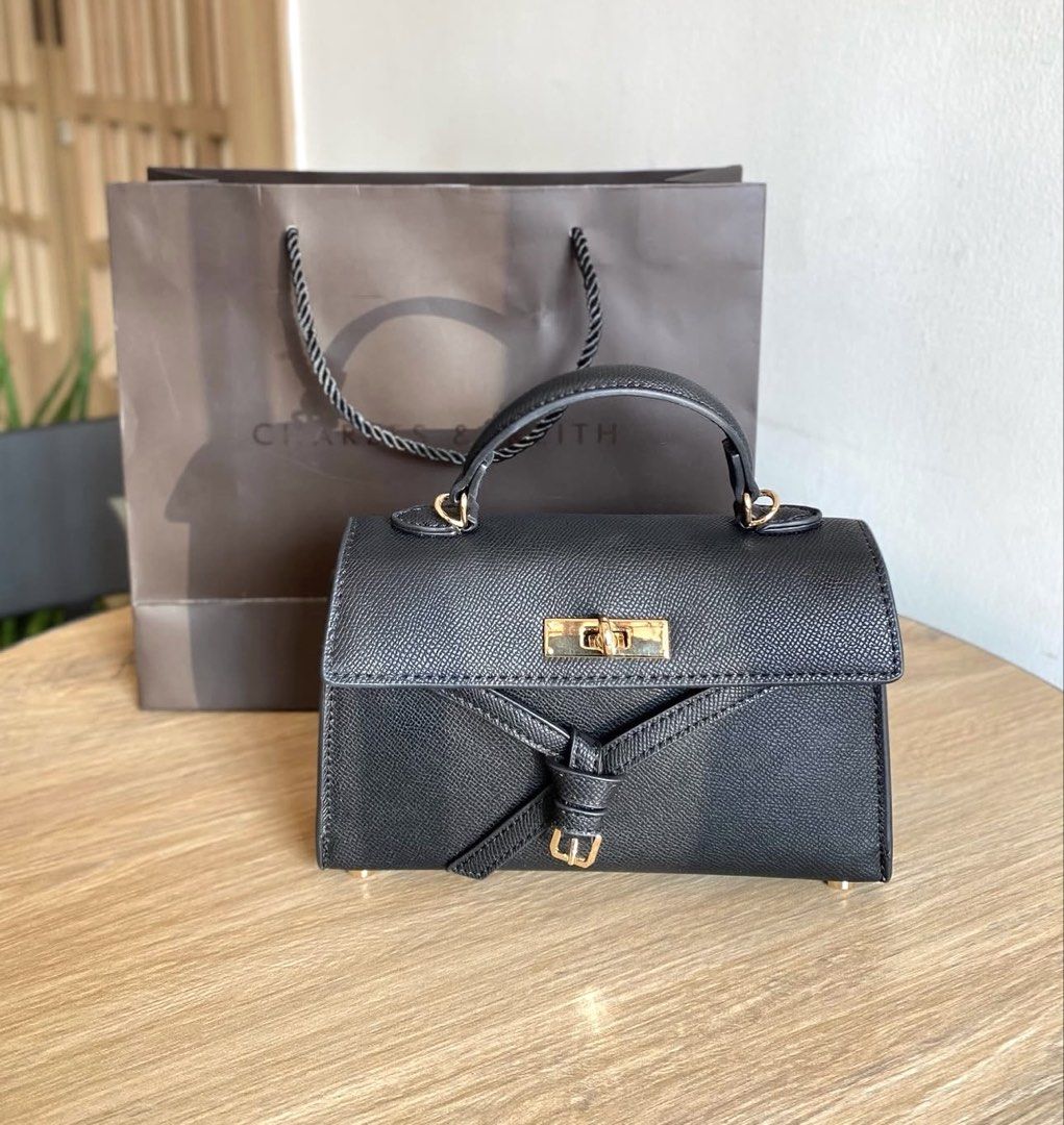 C&K Tricha Knotted-Belt Top Handle Bag (Category: Cross-body Bags) located in Bulacan. Submitted by mykakarizza (Listing ID 1463511955, Image 3). Description: NEW✨✨ ₱800 onlyyy C&K Tricha Knotted-Belt Top Handle Bag Size: Width 17-20 cm Depth 5 cm Height 12 cm Add paperbag 100 📸 Actual pics! 🙋🏻‍♀️ ─── ✦ ─── ✦ ─── ✦ ─── ✦ ─── 🛍️ LOOKING FOR MORE RESELLERS 🛍️ ✨ Buy 3 pcs of ANY items — FREE SHIPPING NA!🚚 ✨ Buy 10 items → FREE SF + ₱50 OFF EAC