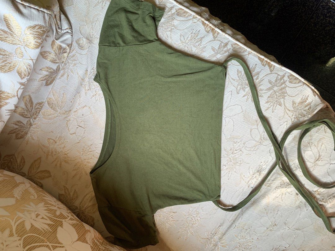 Preloved Top (Category: Blouses) located in Norzagaray. Submitted by prelovedbymarj_ (Listing ID 1463465609, Image 1). Description: .