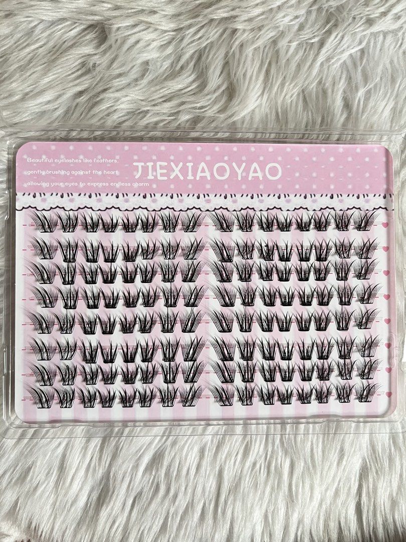 CLUSTER LASHES (Category: Makeup) located in Binangonan. Submitted by prelovedbyjenai (Listing ID 1463341045, Image 2). Description: - brandnew - some of lashes is nadikit sa plastic but still good!.