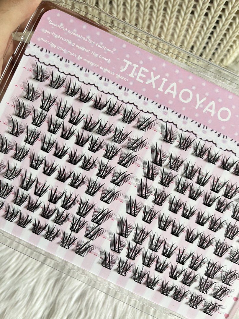 CLUSTER LASHES (Category: Makeup) located in Binangonan. Submitted by prelovedbyjenai (Listing ID 1463341045, Image 1). Description: - brandnew - some of lashes is nadikit sa plastic but still good!.