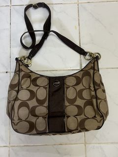 (Category: ) located in . Submitted by buymothriftko (Listing ID 1463549300, Image 1). Description: .