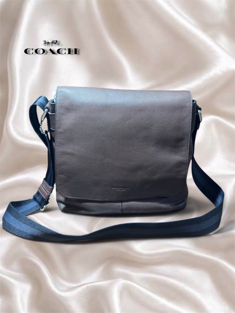 Coach Leather Messenger Bag (Category: Luxury Bags & Wallets) located in Cebu City. Submitted by gabgaaab (Listing ID 1463435091, Image 2). Description: - Coach Leather Messenger Bag - Excellent Condition - Made of genuine leather - Secure flap closure - Adjustable strap for comfort - Actual pics posted .